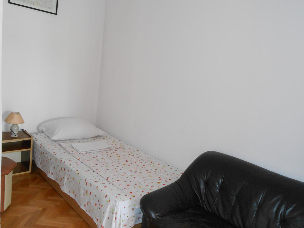 Apartments & Hostel Zdrava Hrana Мостар Стая снимка