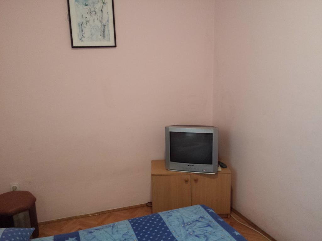 Apartments & Hostel Zdrava Hrana Мостар Стая снимка