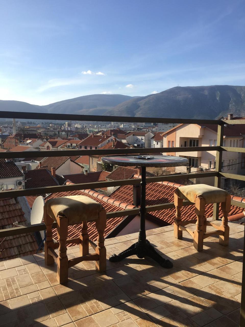 Apartments & Hostel Zdrava Hrana Мостар Екстериор снимка
